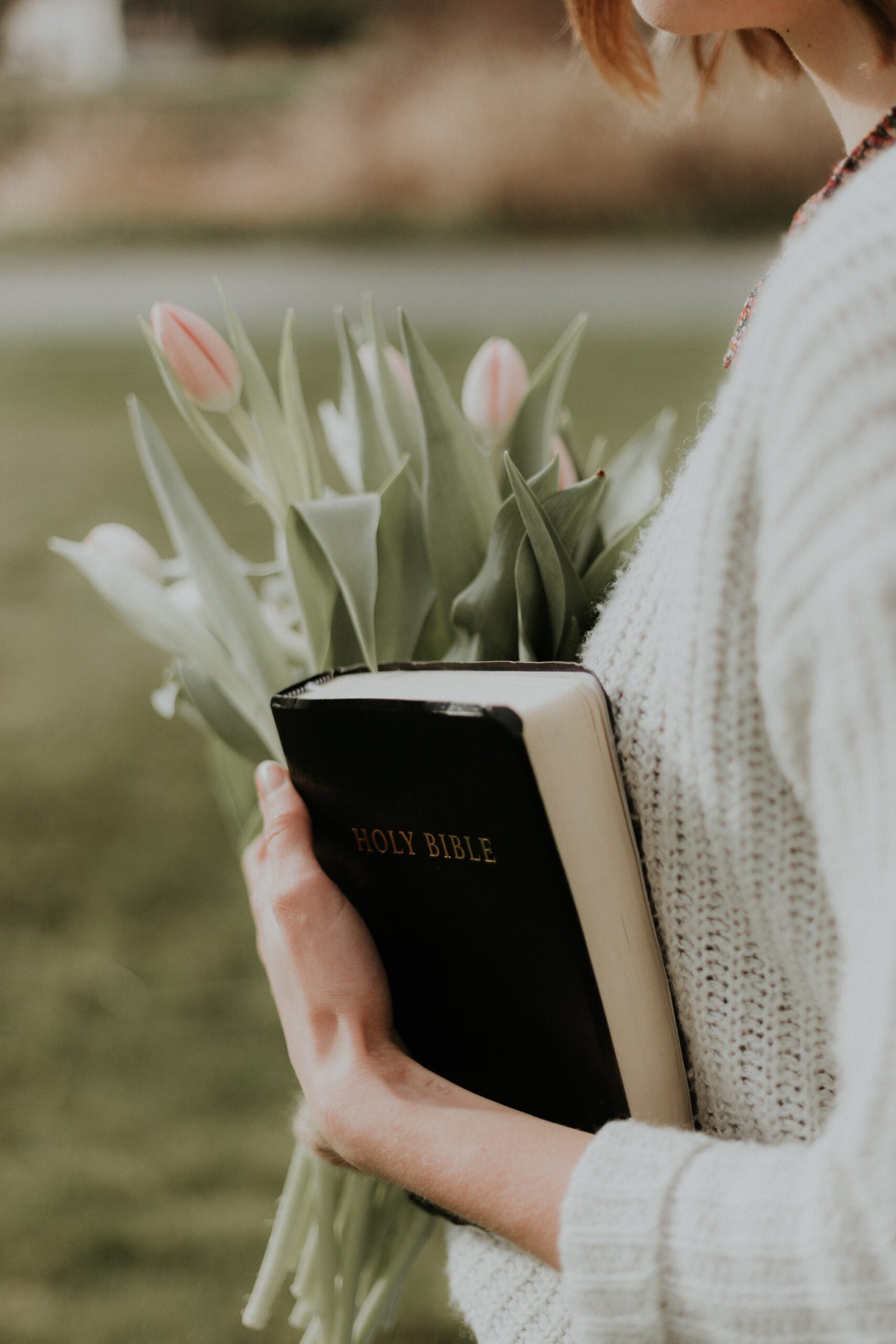 priscilla-du-preez-6hQ254c7FEI-unsplash